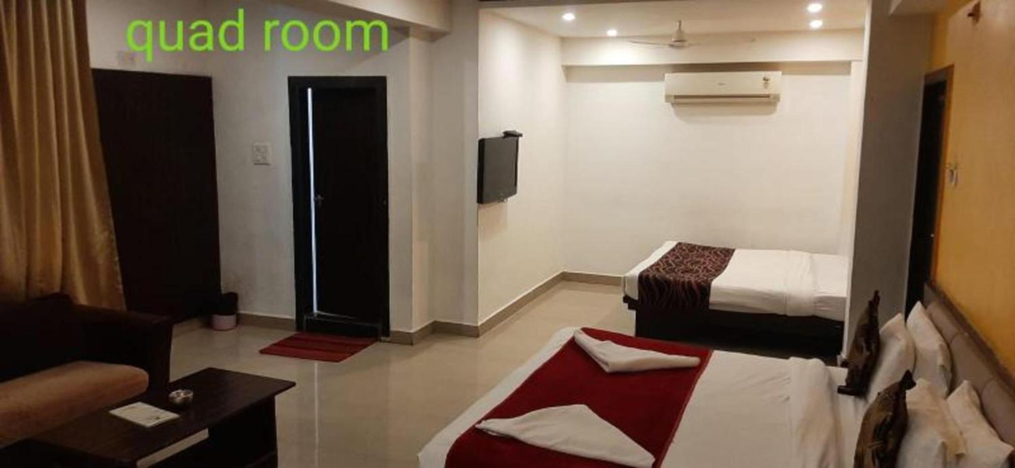 Hotel Balaji Central Ratlām Kültér fotó