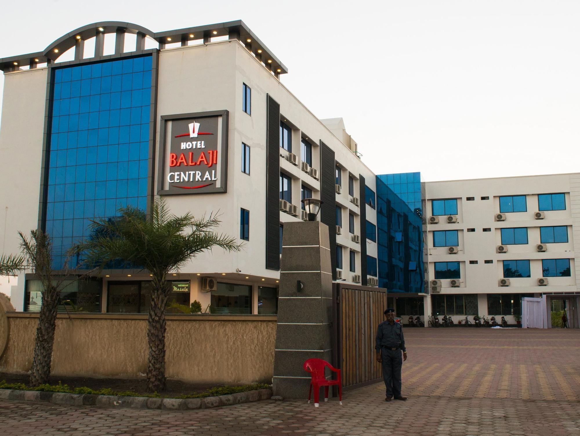 Hotel Balaji Central Ratlām Kültér fotó