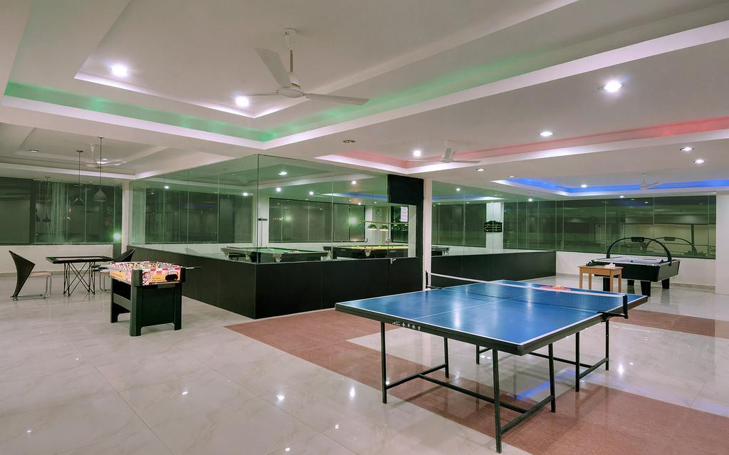 Hotel Balaji Central Ratlām Kültér fotó