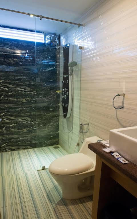 Hotel Balaji Central Ratlām Kültér fotó